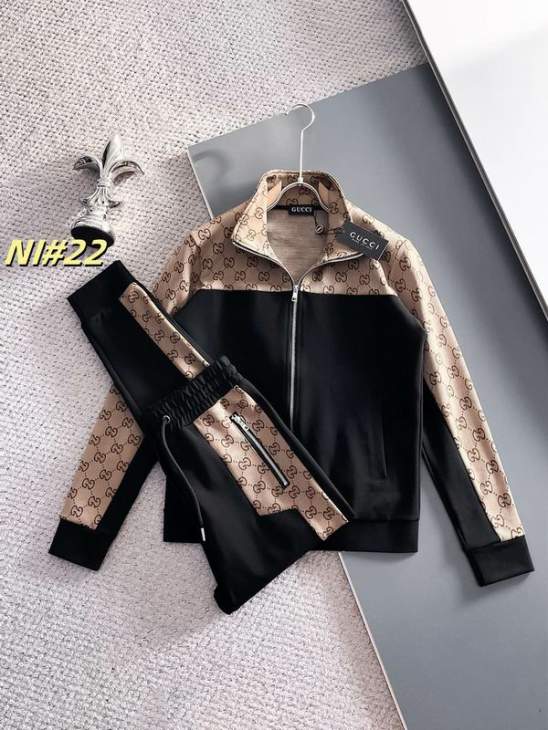 Picture of Gucci Sweater Suits _SKUGucciM-3XL12yr33839640